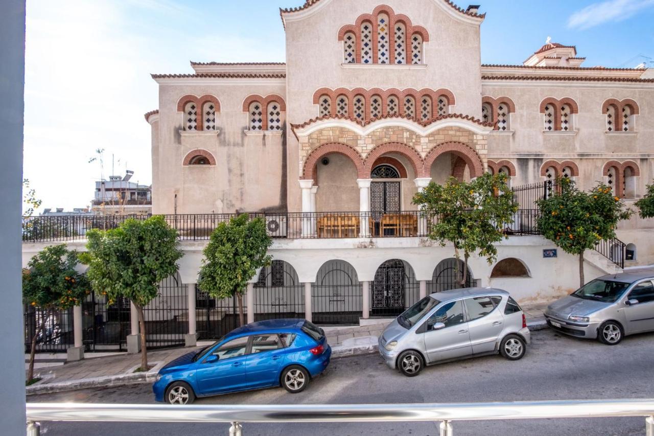 Bright Apartment In El Pireo Exterior foto