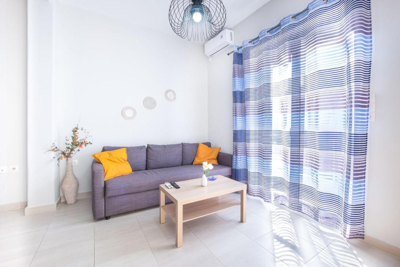 Bright Apartment In El Pireo Exterior foto